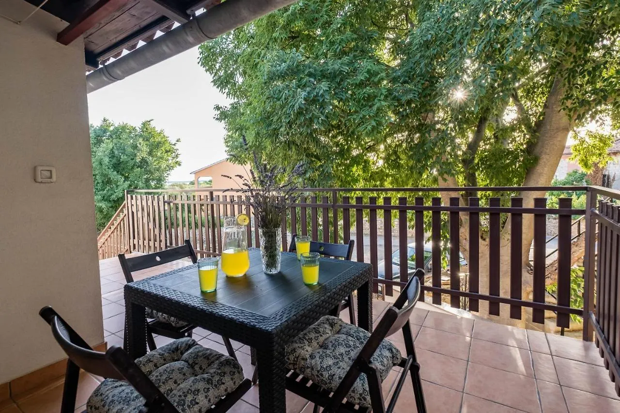 Apartment Vedrana 2142 Peroj Horvátország